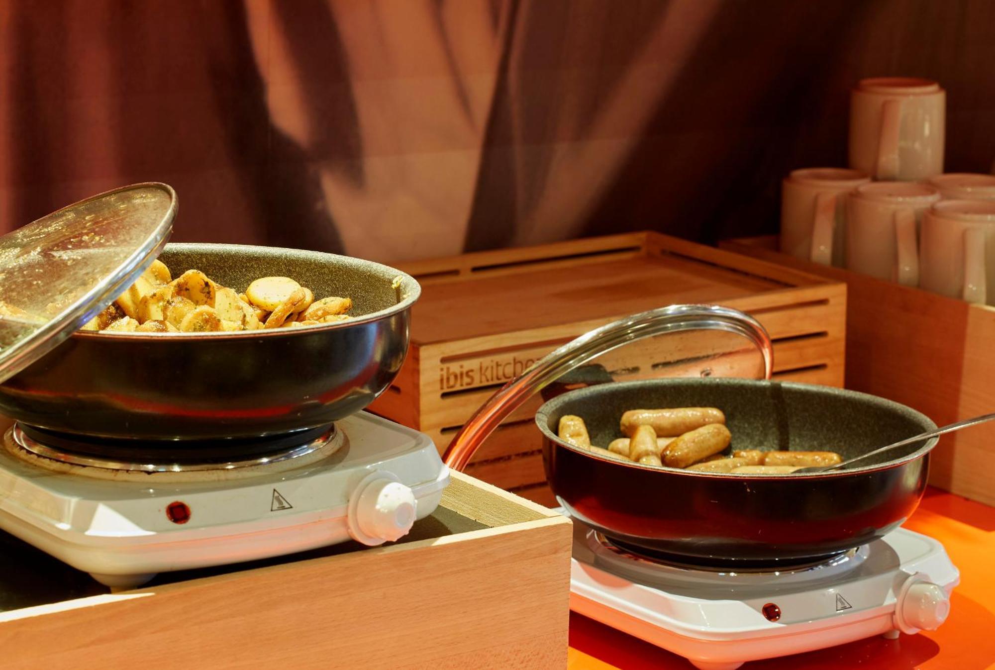 Hotel Ibis Lorient Centre Gare Zewnętrze zdjęcie