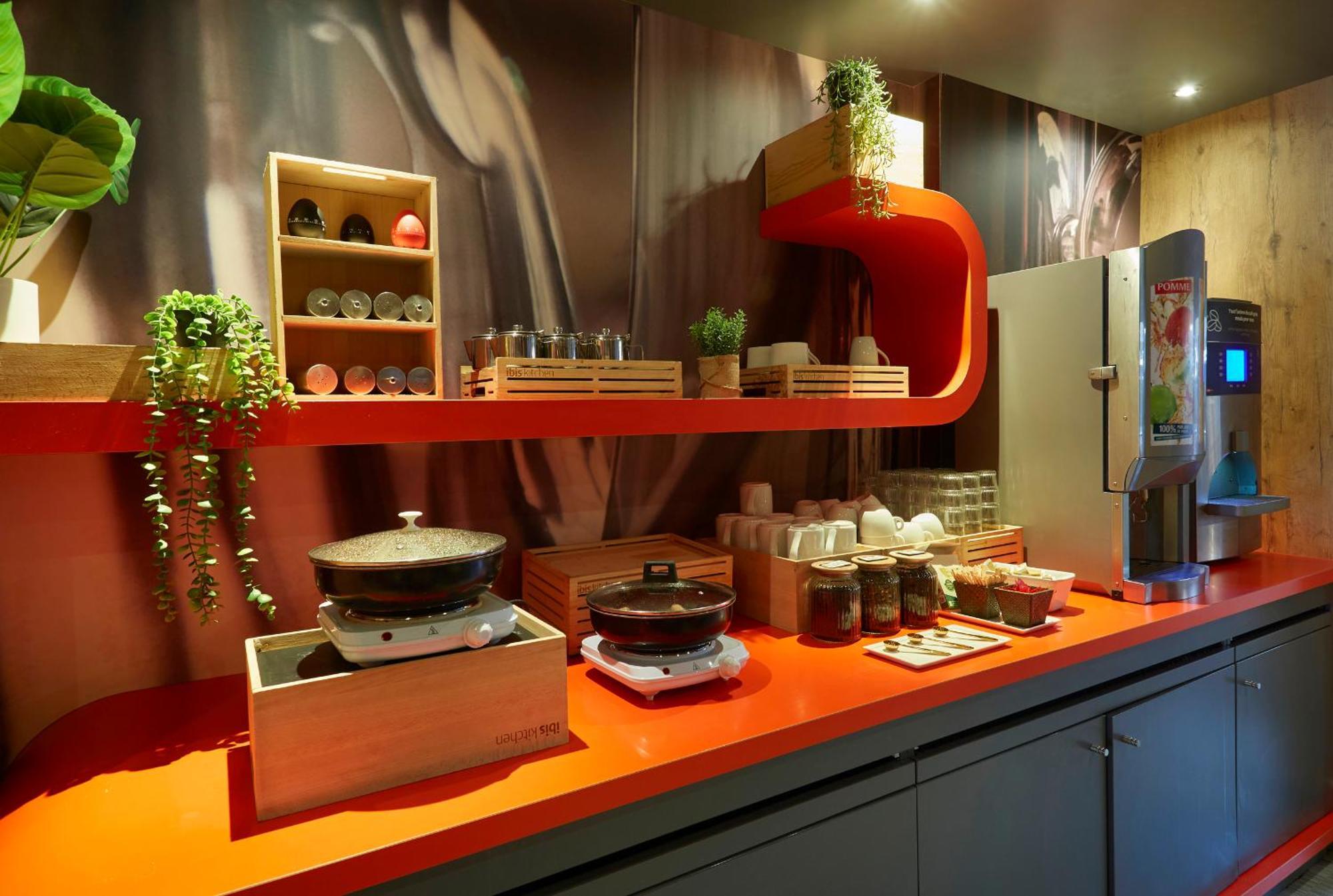 Hotel Ibis Lorient Centre Gare Zewnętrze zdjęcie