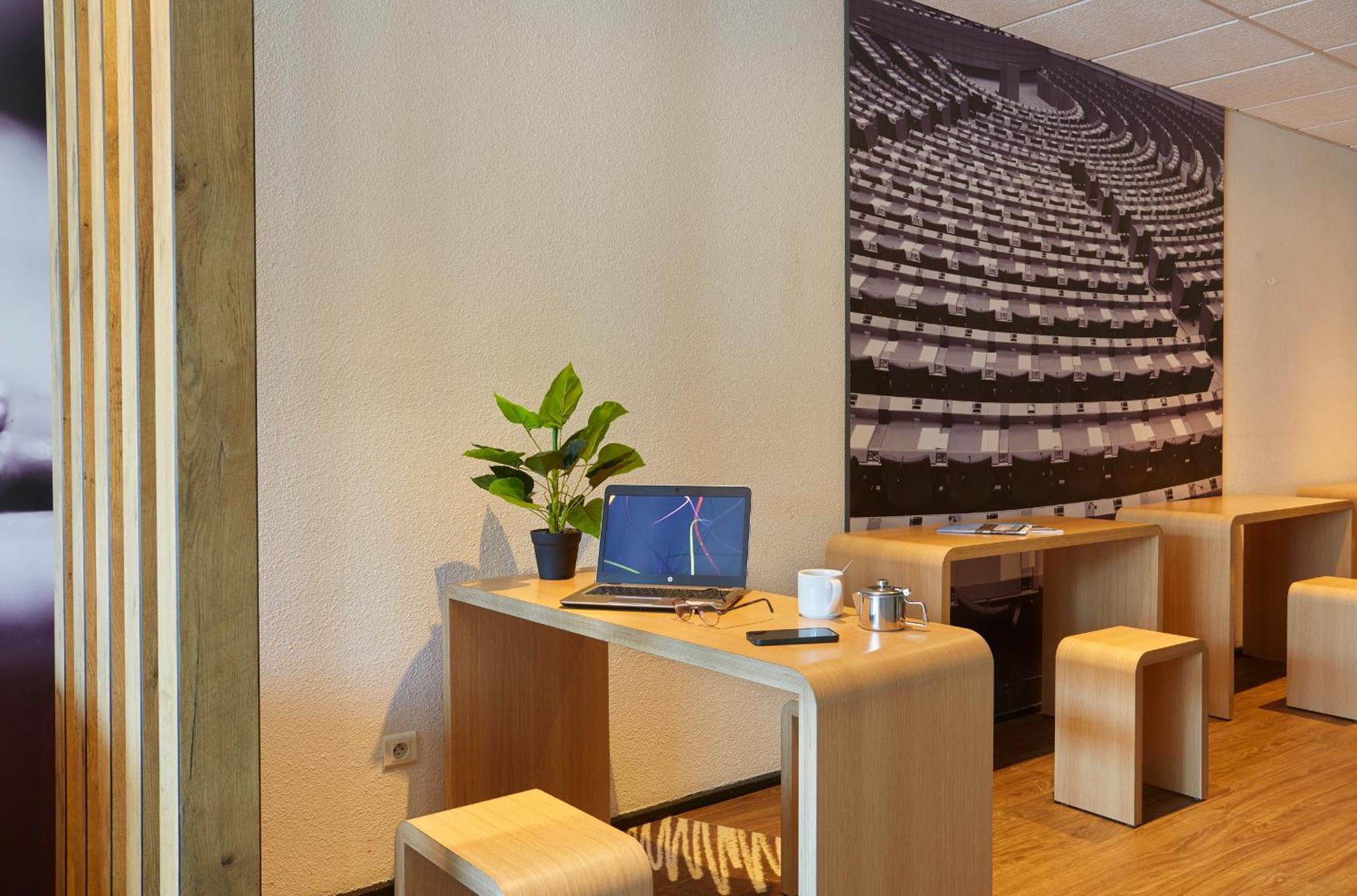 Hotel Ibis Lorient Centre Gare Zewnętrze zdjęcie