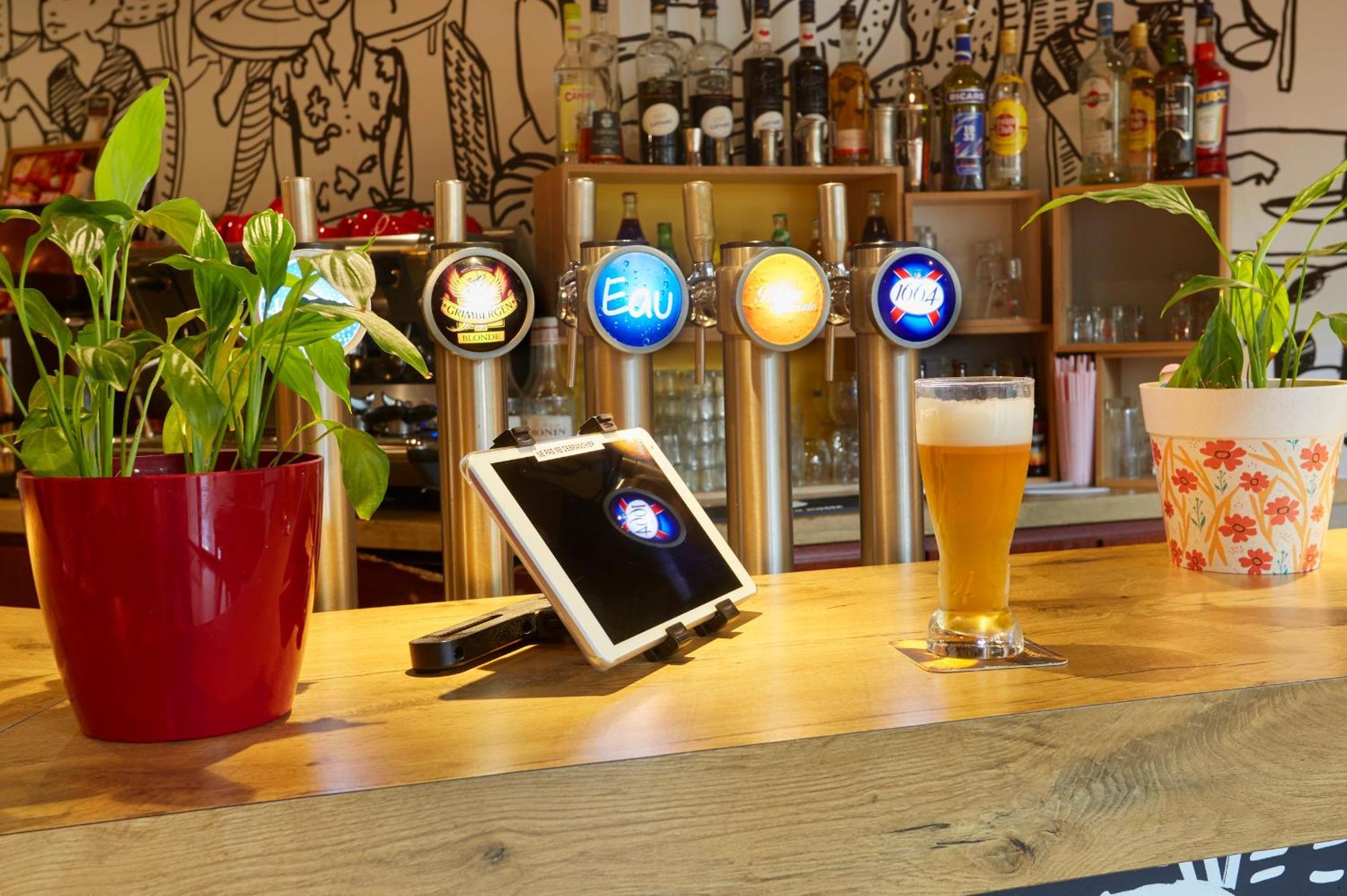 Hotel Ibis Lorient Centre Gare Zewnętrze zdjęcie